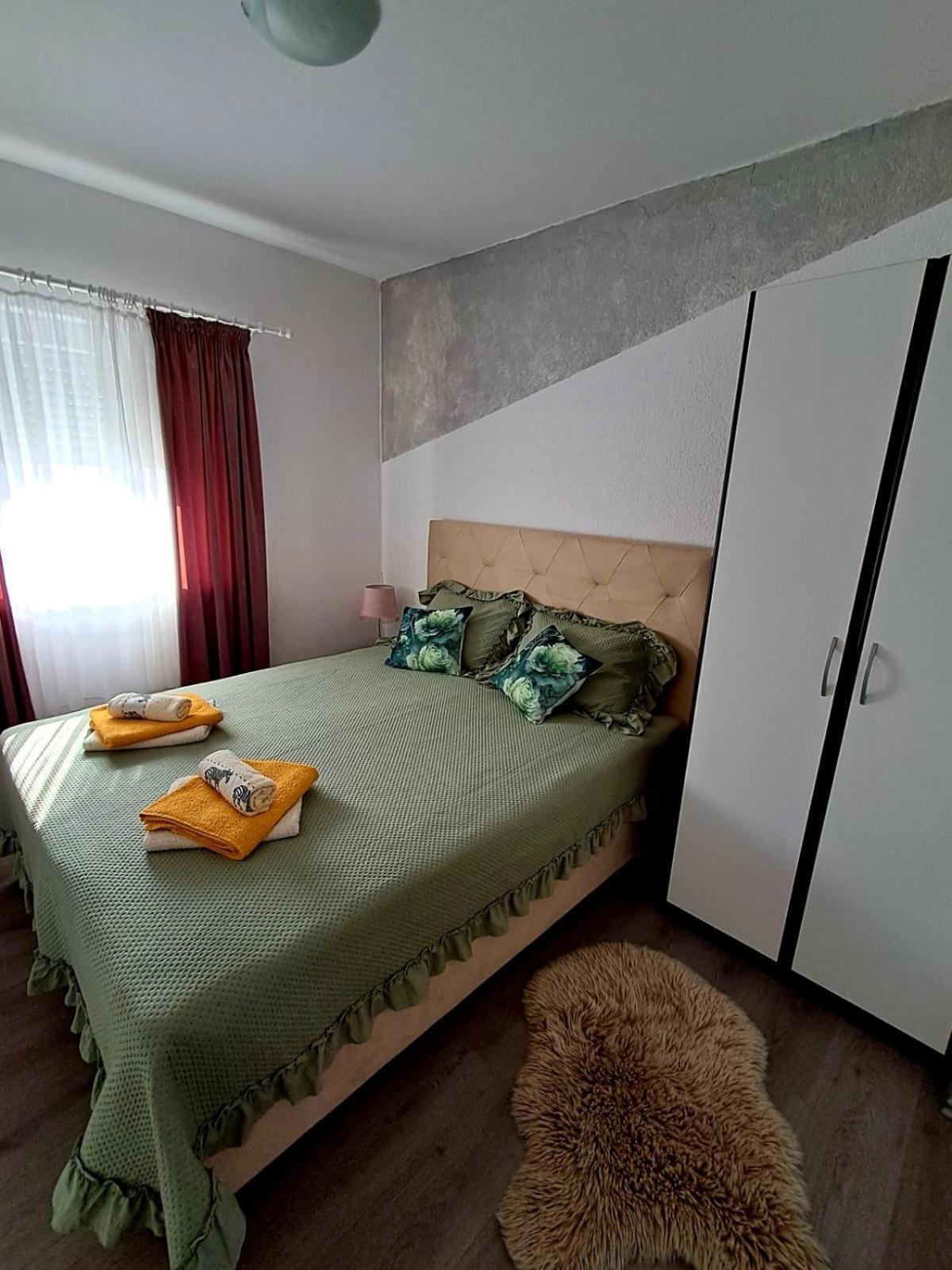 Miroslav Apartment Baska  Exterior photo